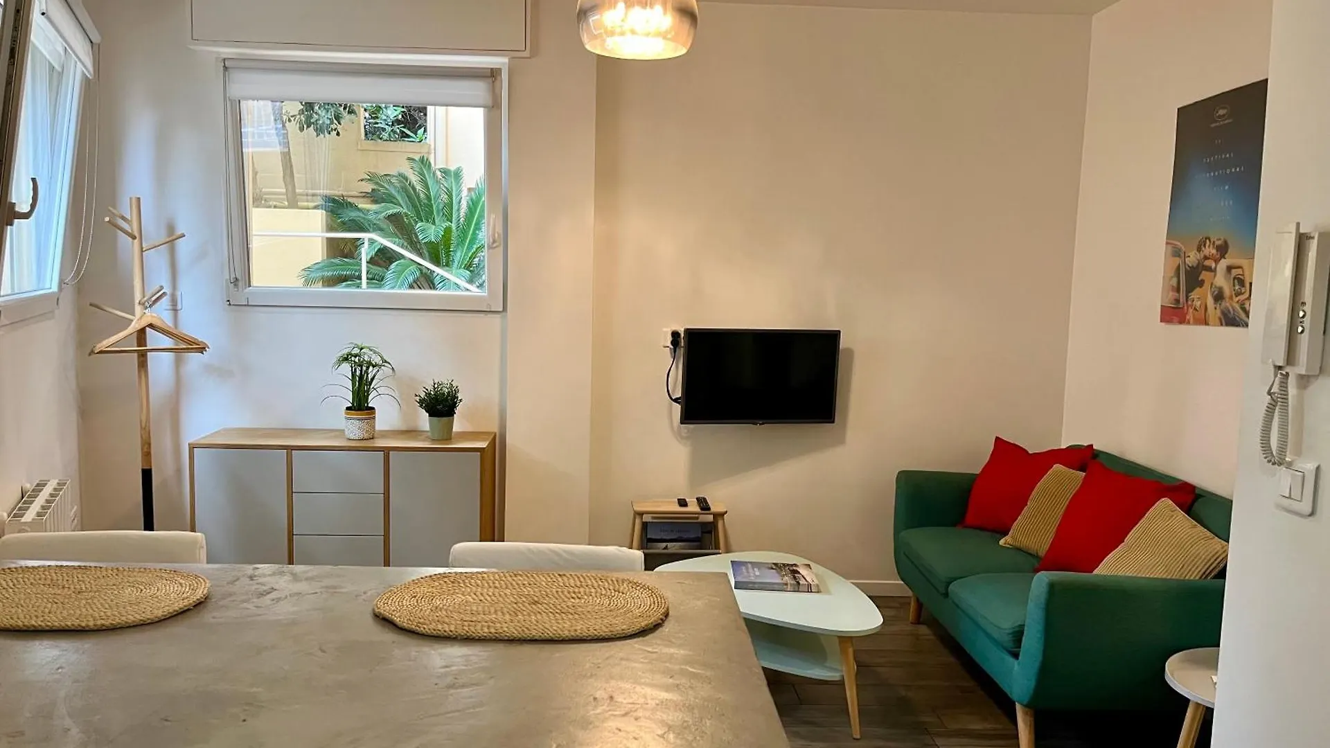 Lägenhet Appartement Le Suquet Proche Croisette Cannes Frankrike