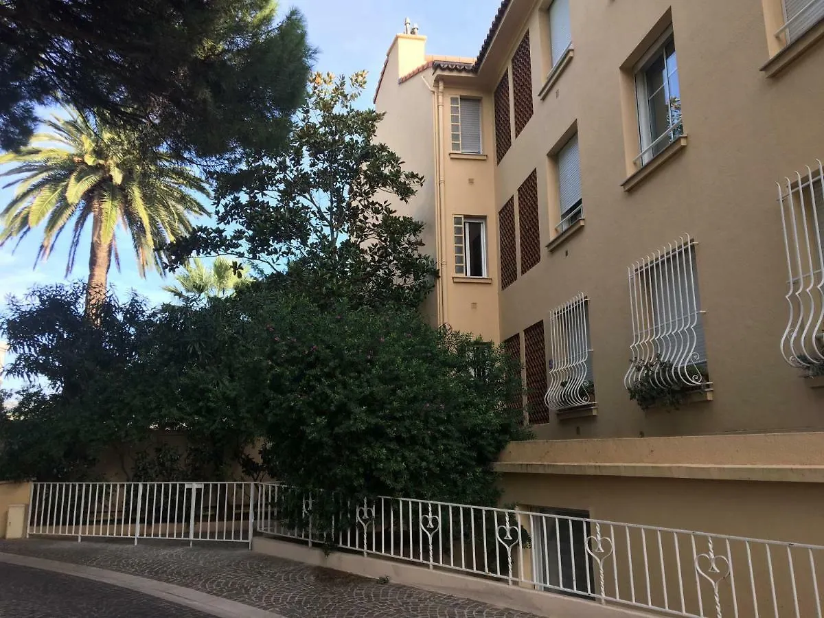 Appartement Le Suquet Proche Croisette Cannes France